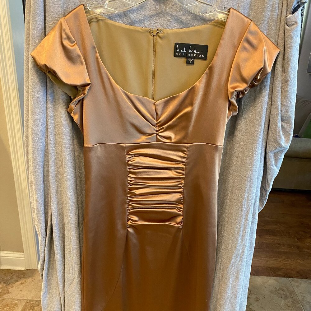 Nicole Miller Collection low neck half sleeve bronze cocktail dress Size 6